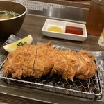 Tonkatsu Jiesu - 