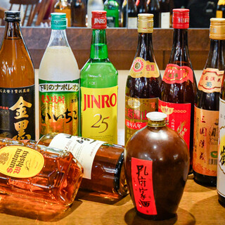 We offer a wide range of genres, from general to Chinese alcoholic beverages.