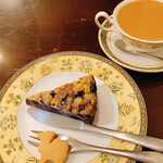 森のらくだ - お茶とお菓子