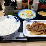 松屋 - 牛肉チャプチェ定食(ライス特盛) 730円