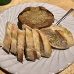 スペイン食堂 Estoy lleno - カニとカニ味噌のオープン焼き【チャングロ】