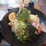 うどん 色彩 - 