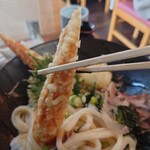 うどん 色彩 - 