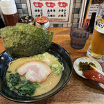 横浜家系ラーメン いりなか家 - 