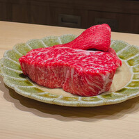 肉割烹 上 - 