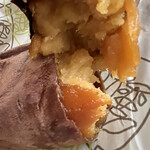 銀座つぼやきいも - 焼き芋割ってみた