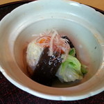 うなぎと季節料理とらや - 炊き合わせ、コーンのつみれがグッドでした。