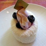 ホテルブレストンコート ザ・ラウンジ - ココ・カシス・ミルティーユ