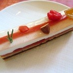 ホテルブレストンコート ザ・ラウンジ - リュバルブ・アマンド・ロマラン