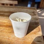 披露山公園 レストハウス - 料理写真:ソフトクリーム