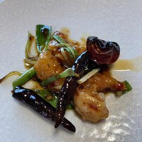 中国料理 にいくら - 海老の黒酢炒め