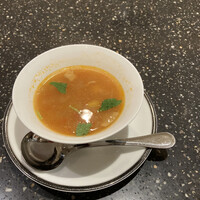 海鮮フランス料理 和楽 - ごぼうのミネストローネ…ごぼうの悪は全くなく、風味は残っていて、スープとしっかりマッチしてます。