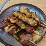 もつ焼 稲垣 - カシラ、シロたれ