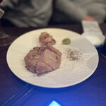 フランス惣菜と串カツ マルブラード - リブロースの焼き