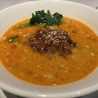 中国飯店 富麗華 - 担々麺