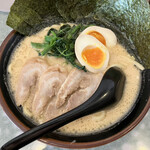 濃厚とんこつ 金沢家 - 