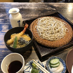 蕎麦人 秋 - お昼のミニ丼とお蕎麦のセット：てんぷら丼(野菜三種、海老一尾)+お蕎麦：せいろ