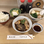 大衆割烹 三州屋 銀座本店 - 銀ムツ煮付け定食　平日1400円