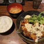 Sumibiyaki Naoshima - チキン南蛮定食