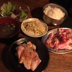 焚火家 - タレ漬けカルビランチ　+鶏モモ肉（インスタフォロー特典）