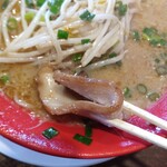 Toukyou Tonkotsu Ramen Shakariki - チャーシュー箸ハサミ(2023.4.3)