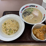 イップウドウ ラーメン エクスプレス - 