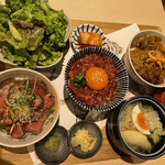 牛刺しと焼肉 仔虎 - 