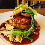 レ ファーブル ボンジュール - 鶏肉と豚肉のバロティーヌ