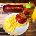 TOKYO BURGER CAFE&BAR - 