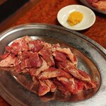 大衆焼肉 - ジンギスカン塩、生にんにく