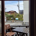 レ ファーブル ボンジュール - テラス席