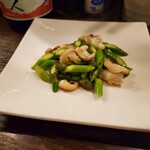 串坊 - イカとアスパラのにんにく炒め