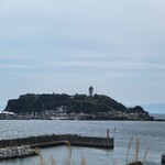 レ ファーブル ボンジュール - 小動神社から見た江の島