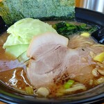 横浜ラーメン萬年家 - 