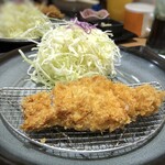 とんかつ 伊達かつ - ◆チビ達は「ロースカツ御膳（100ｇ：1,518円:税込）、ご飯は中盛りで。ご飯・お味噌汁･キャベツはお代わり自由。