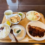 JYURO - 料理写真:ボリュームランチ②とんかつ　１１８０円