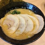 横浜家系ラーメン 独覚家 - 