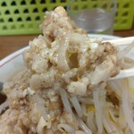 ラーメン二郎 - アブラ野菜、たまらんです