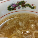 ラーメン二郎 - この非乳化と乳化の間の脂感がたまりません
