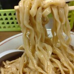 ラーメン二郎 - しつこいけどさ、旨いんだよ！