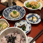 豆富料理と吟醸せいろ蒸し 八かく庵 大阪ステーションシティ店 - 