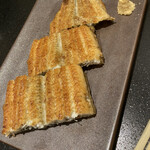 うなぎ四代目菊川 - 皮目パリパリの理想的の白焼き