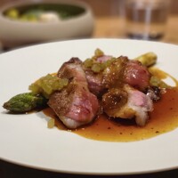 TROIS VISAGES - 金猪豚のロースト マデラソース