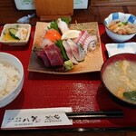 Yawara - 刺身定食