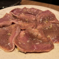 炭火焼肉ホルモン うしごろ 中目黒店 - 
