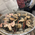 焼肉大衆酒場 真 肉焼屋 - 