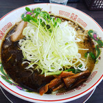 E・Y竹末 - 「二代目KURO中華そば」 焦がし黒マー油が良いアクセントの絶品な一杯です☆
