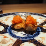 薪鳥新神戸 - 秋田 高原比内地鶏 ふりそで + ハリッサ