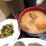 喫茶 寿々 - 煮込みハンバーグ定食（大盛）850円