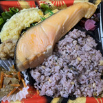 マルエツ プチ - 料理写真:器も雅だね